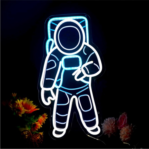 Neon Glowing Astronaut Space Galaxy Star Astronomy LED Wall Decor Light Gift - Picture 3 of 6